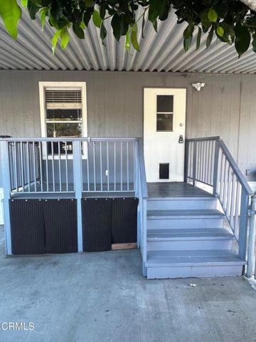 227 Calle de La Rosa 227, Camarillo, CA 93012