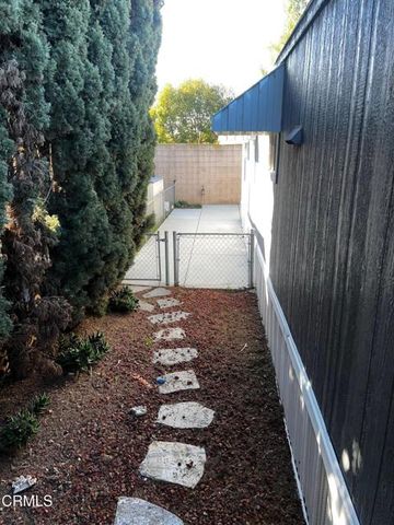 227 Calle de La Rosa 227, Camarillo, CA 93012