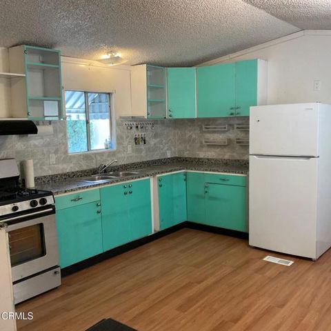 227 Calle de La Rosa 227, Camarillo, CA 93012