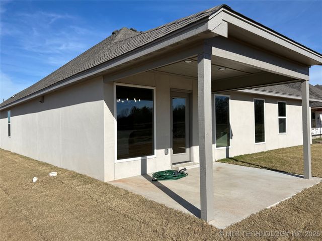 10404 E 132nd Street S, Bixby, OK 74008