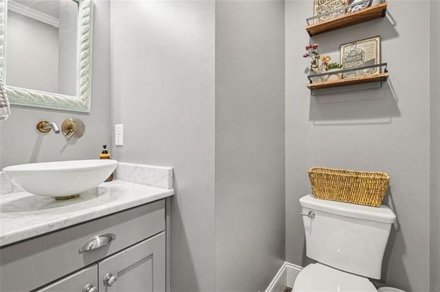 2153 Whitestone SE Court, Smyrna, GA 30080