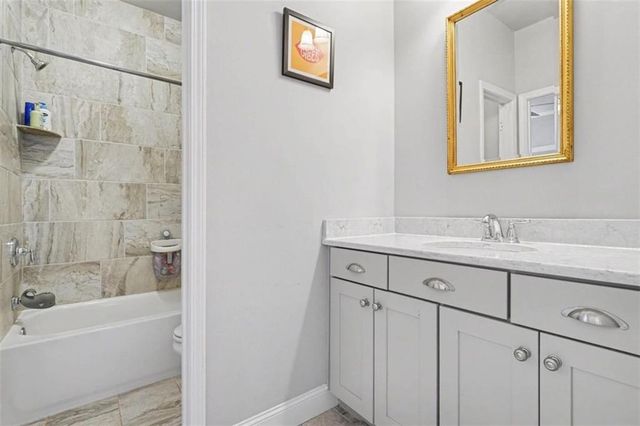 2153 Whitestone SE Court, Smyrna, GA 30080