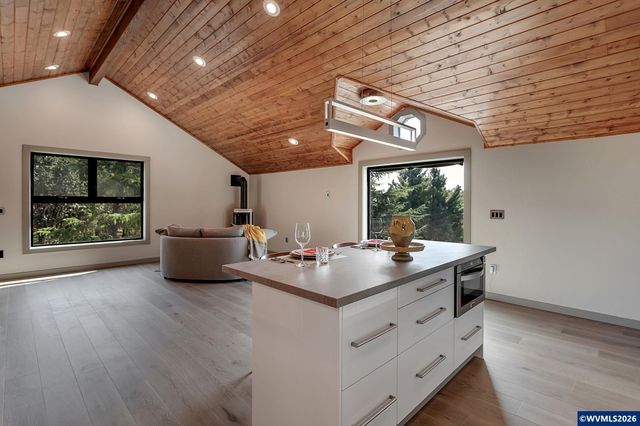 3383 Hillwood Rd SE, Jefferson, OR 97352