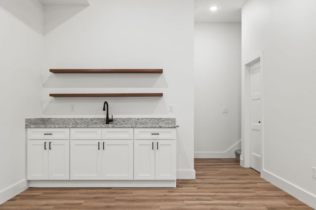 12 Cocobolo Drive 25, Reeds Spring, MO 65737