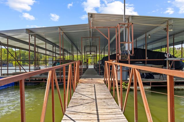 12 Cocobolo Drive 25, Reeds Spring, MO 65737