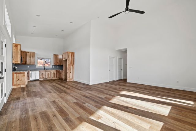 12 Cocobolo Drive 25, Reeds Spring, MO 65737