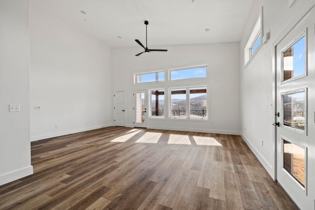 12 Cocobolo Drive 25, Reeds Spring, MO 65737