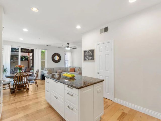 2039 Freedom Way, Vista, CA 92081