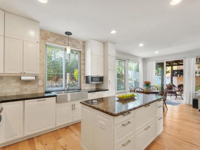 2039 Freedom Way, Vista, CA 92081