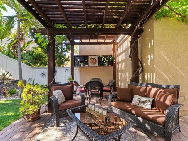 2039 Freedom Way, Vista, CA 92081