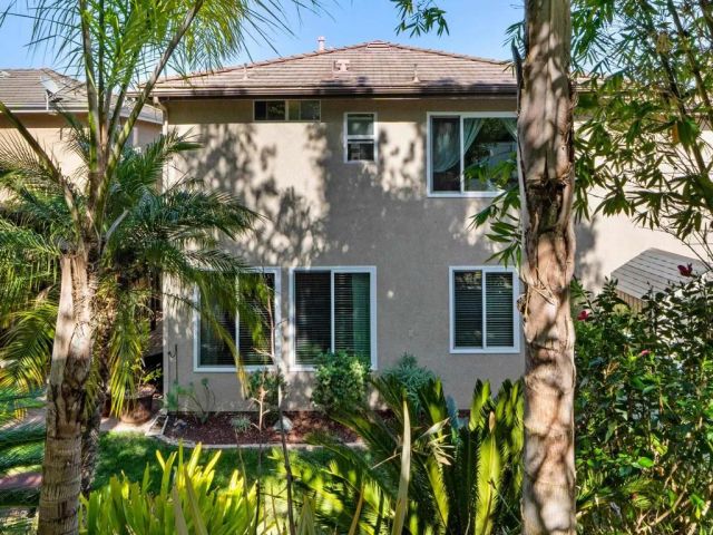 2039 Freedom Way, Vista, CA 92081