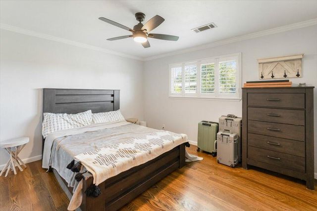 21118 Merrill Lane, Anderson, CA 96007