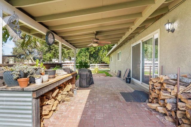 21118 Merrill Lane, Anderson, CA 96007