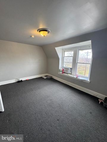 533 BUTTONWOOD ST, Norristown, PA 19401