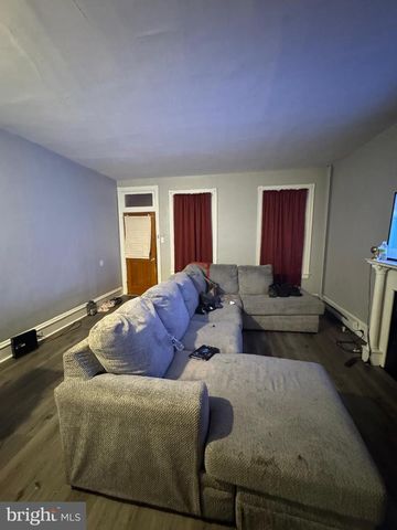 533 BUTTONWOOD ST, Norristown, PA 19401