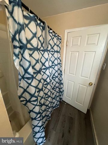 533 BUTTONWOOD ST, Norristown, PA 19401