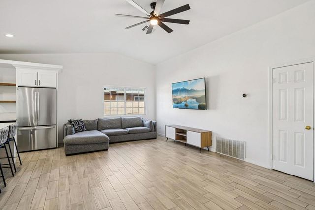 3757 El Dorado Boulevard, Palm Springs, CA 92262