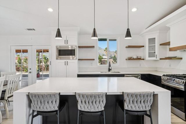 3757 El Dorado Boulevard, Palm Springs, CA 92262