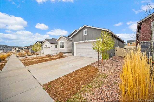 6618 Cumbre Vista Way, Colorado Springs, CO 80924