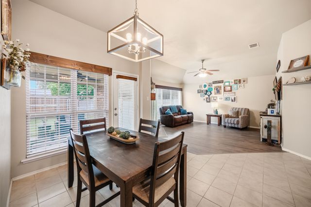 112 Sumac Drive, Waxahachie, TX 75165