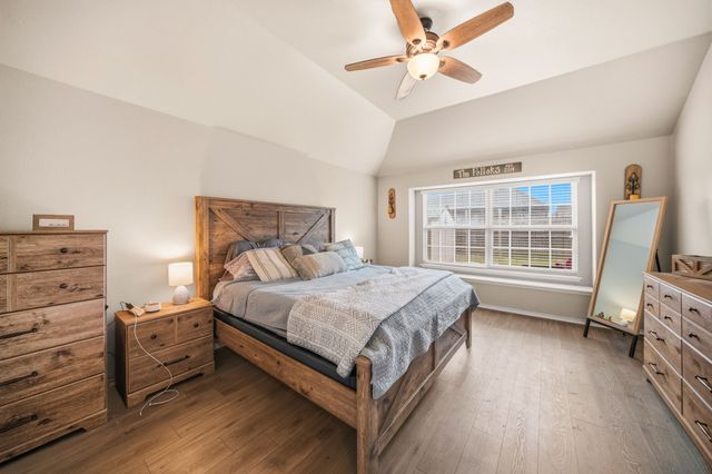 112 Sumac Drive, Waxahachie, TX 75165