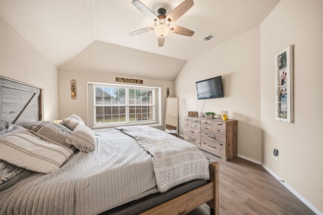 112 Sumac Drive, Waxahachie, TX 75165