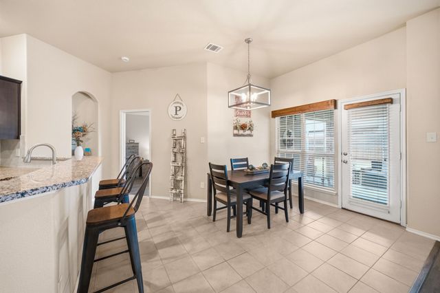 112 Sumac Drive, Waxahachie, TX 75165