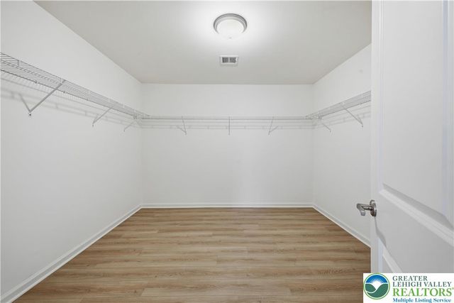 1510 Corkscrew Drive 3, Bushkill Twp, PA 18091