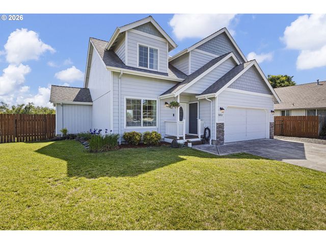 1053 HECKART Ln, Harrisburg, OR 97446