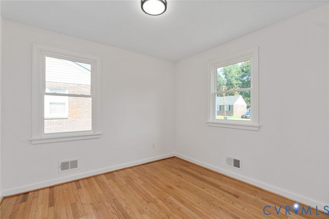 5701 Heywood Rd, Richmond, VA 23224