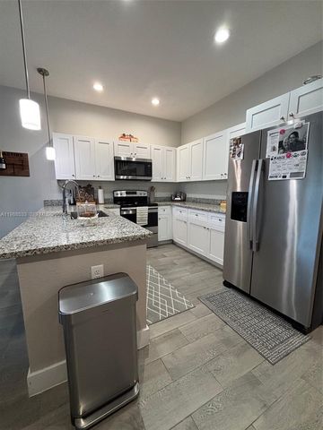 12755 SW 247th St, Homestead, FL 33032