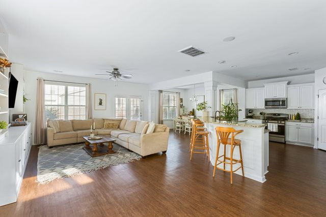 1422 Tannery Row, Johns Island, SC 29455