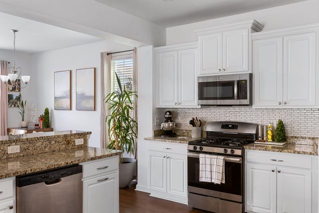 1422 Tannery Row, Johns Island, SC 29455