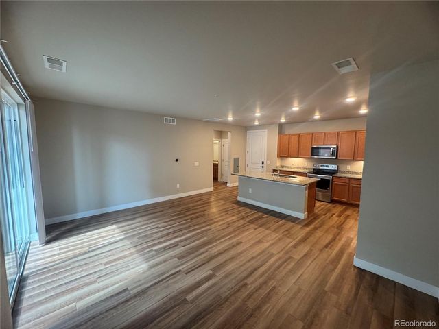 14331 E Tennessee Avenue 201, Aurora, CO 80012