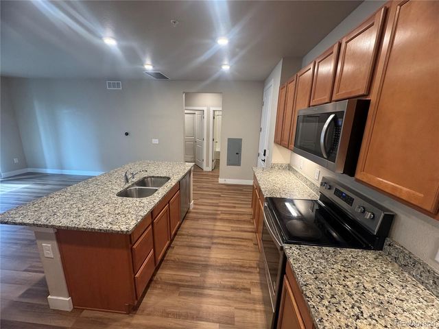 14331 E Tennessee Avenue 201, Aurora, CO 80012