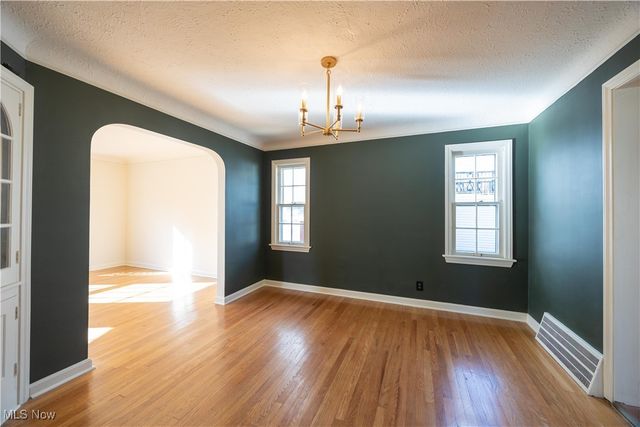 3797 Northwood Road, University Heights, OH 44118