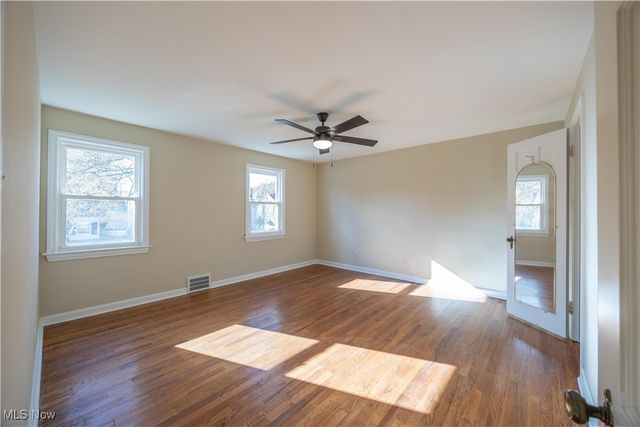 3797 Northwood Road, University Heights, OH 44118