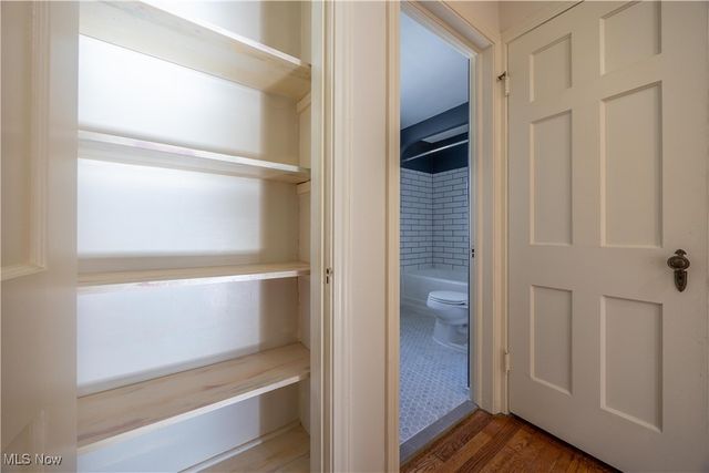 3797 Northwood Road, University Heights, OH 44118