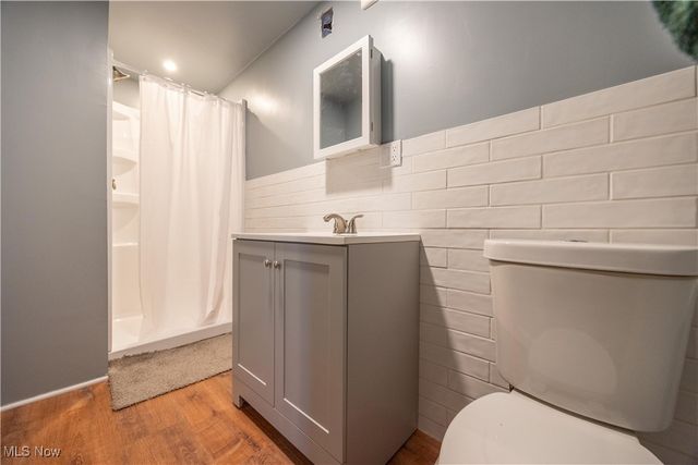 3797 Northwood Road, University Heights, OH 44118