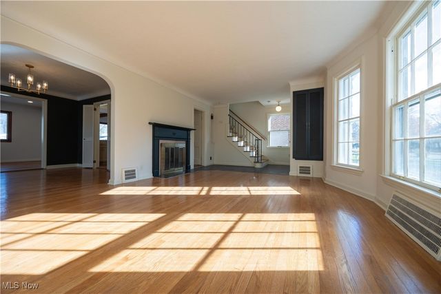 3797 Northwood Road, University Heights, OH 44118