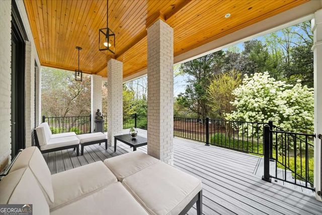 3 Old Paces Place NW, Atlanta, GA 30327