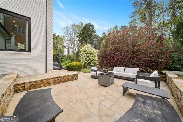 3 Old Paces Place NW, Atlanta, GA 30327