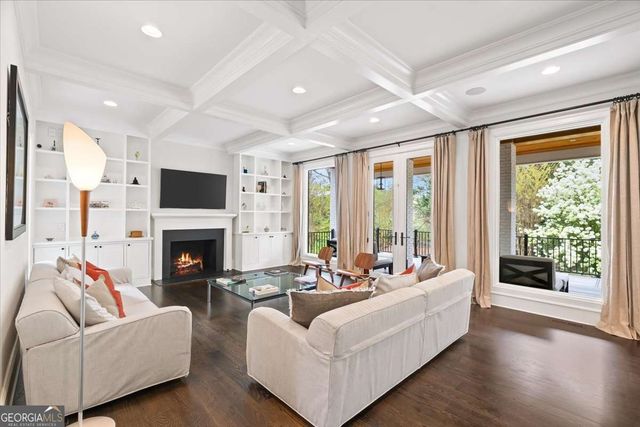 3 Old Paces Place NW, Atlanta, GA 30327