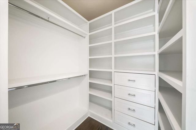 3 Old Paces Place NW, Atlanta, GA 30327