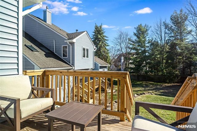 4 Currey Lane 223, West Orange, NJ 07052