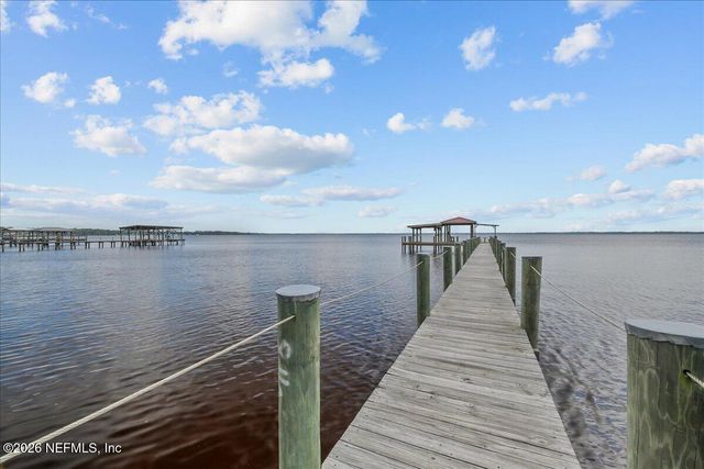 316 RIVIERA Drive, Crescent City, FL 32112