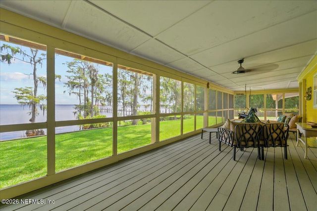 316 RIVIERA Drive, Crescent City, FL 32112