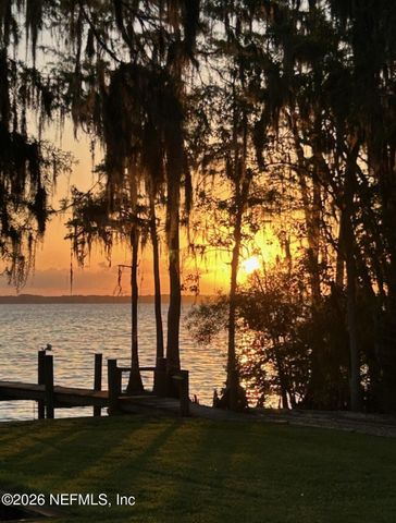316 RIVIERA Drive, Crescent City, FL 32112