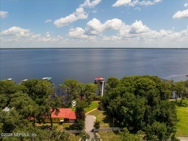 316 RIVIERA Drive, Crescent City, FL 32112