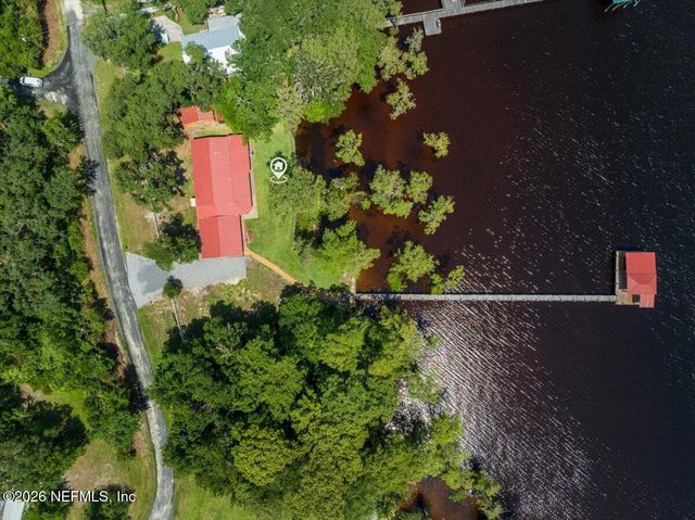 316 RIVIERA Drive, Crescent City, FL 32112
